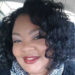 Meet your Posher, Kelli